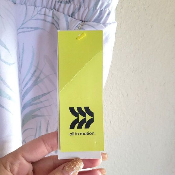 All In Motion Mens Shorts White 2XL Big & Tall Swim Trunks New - Picture 5 of 6